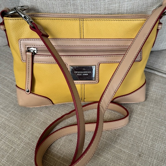 tignanello crossbody bag genuine pebbled leather - Picture 1 of 13
